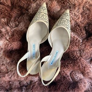 Manolo Blahnik Beige Heels